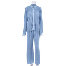 Pleated shirt amd wide-leg mopping drape trousers suit